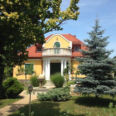 Siófok Villa Quarto foto